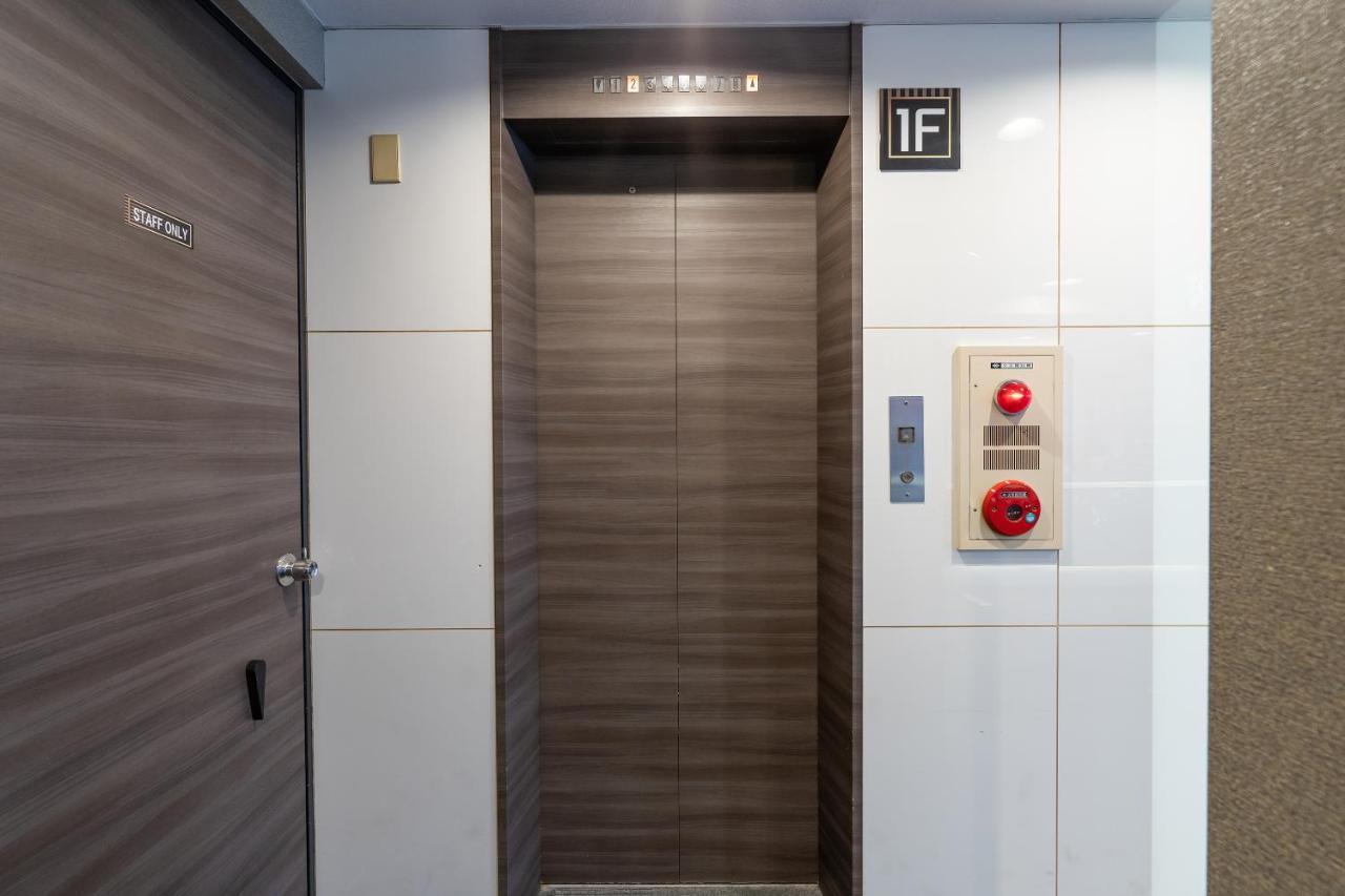 Oyo Hotel Tetora Akabane Tokio Buitenkant foto